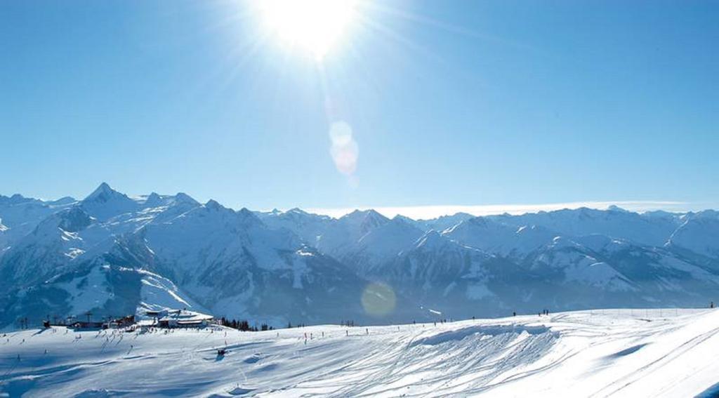Apartment Seeblick Zell am See Room photo